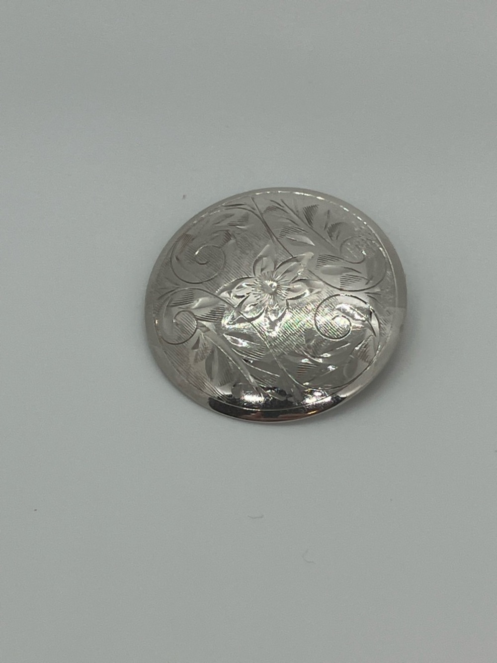 Vtg Sterling Silver Floral Engraved Circle Brooch | 1.1” Diameter